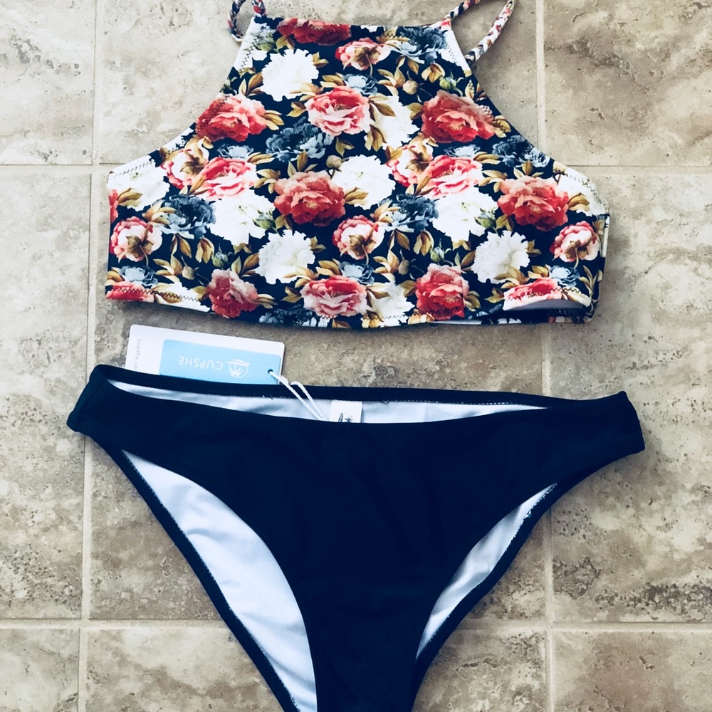 NWT Cupshe 2-piece